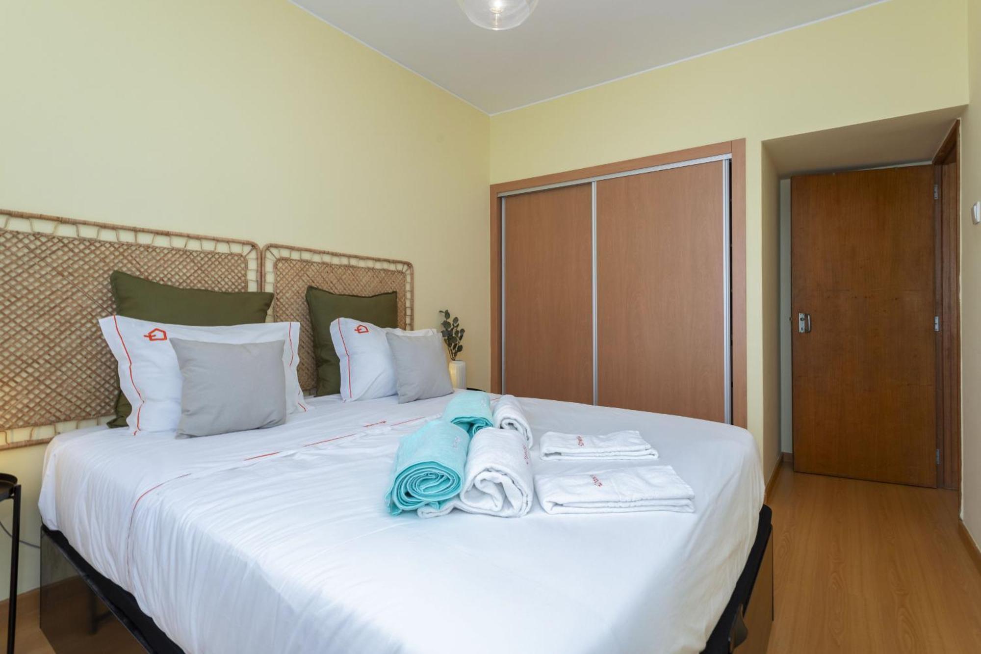 Appartamento New! Quarteira Sea View Esterno foto